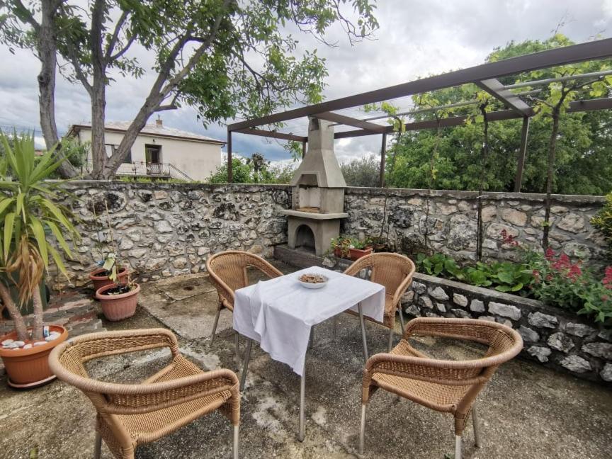 Apartman Ane - Bribir Bribir  Dış mekan fotoğraf